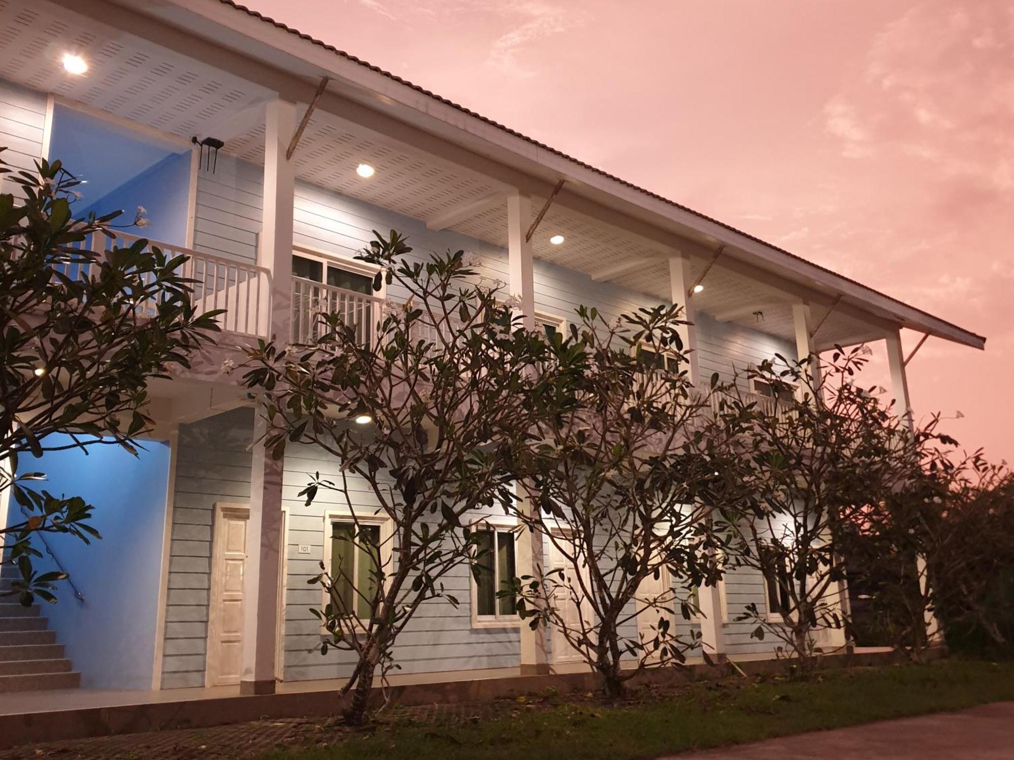 Vanilla Ville Resort Khlong Thom Extérieur photo